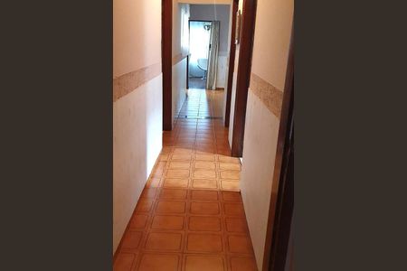 Casa à venda com 252m², 3 quartos e 3 vagas