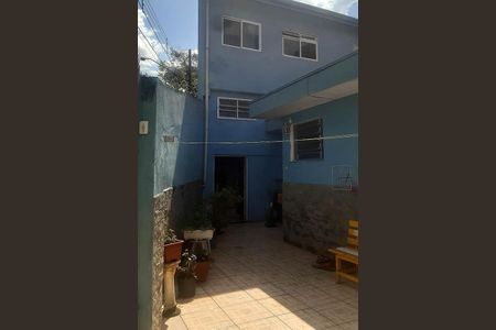 Casa à venda com 252m², 3 quartos e 3 vagas