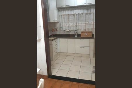 Casa à venda com 252m², 3 quartos e 3 vagas