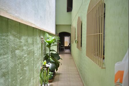 Casa à venda com 125m², 3 quartos e 2 vagasQuintal