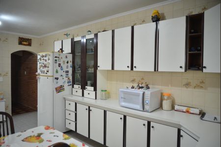 Casa à venda com 125m², 3 quartos e 2 vagasCozinha