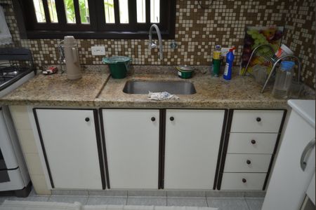 Casa à venda com 125m², 3 quartos e 2 vagasCozinha