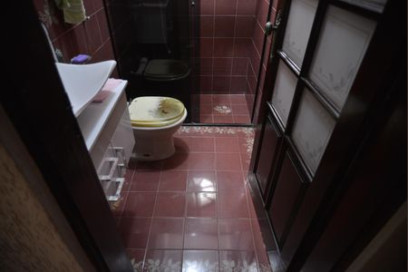 Casa à venda com 125m², 3 quartos e 2 vagasBanheiro Social