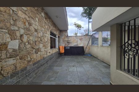 Casa à venda com 125m², 1 quarto e 2 vagasÁrea externa
