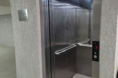 Apartamento à venda com 70m², 2 quartos e 1 vaga