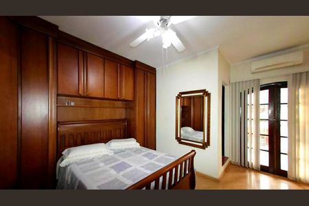 Casa à venda com 3 quartos, 205m² em Barcelona, São Caetano do Sul