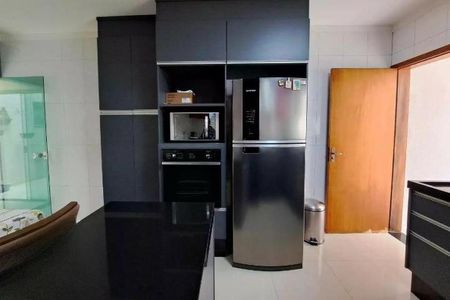 Casa à venda com 84m², 3 quartos e 2 vagas