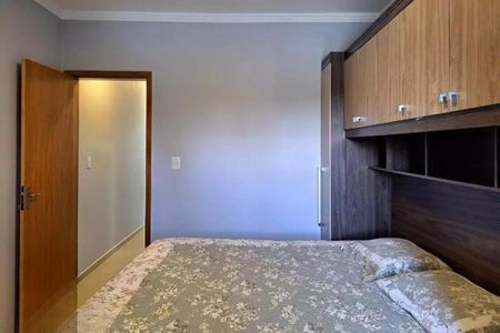 Casa à venda com 84m², 3 quartos e 2 vagas