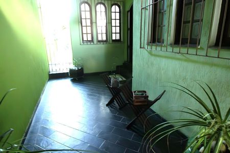 Casa à venda com 362m², 3 quartos e 3 vagas