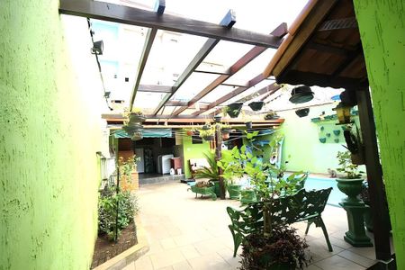 Casa à venda com 362m², 3 quartos e 3 vagas