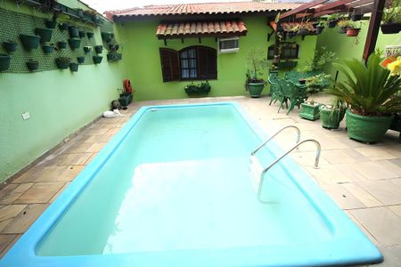 Casa à venda com 362m², 3 quartos e 3 vagas