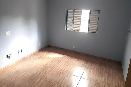 Casa à venda com 87m², 2 quartos e 1 vaga