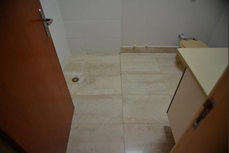 Apartamento à venda com 169m², 3 quartos e 1 vagaBanheiro Social