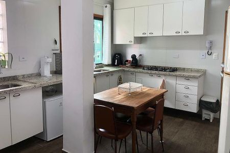 Casa à venda com 125m², 3 quartos e 5 vagas