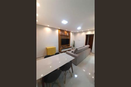 Apartamento à venda com 70m², 2 quartos e 1 vaga