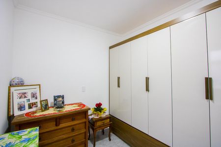 Apartamento à venda com 48m², 3 quartos e 2 vagasQuarto 2