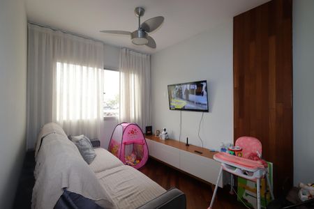 Apartamento à venda com 63m², 2 quartos e 1 vagaSala