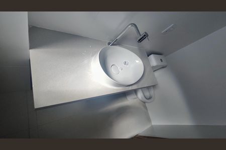 Apartamento à venda com 102m², 2 quartos e 2 vagasBanheiro da Suíte 2