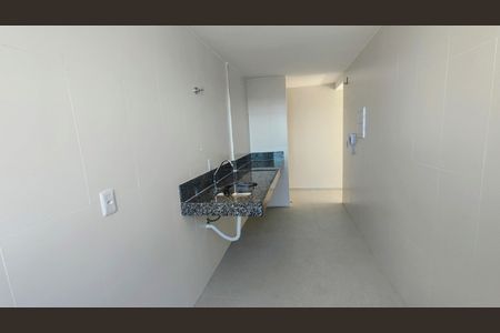 Apartamento à venda com 102m², 2 quartos e 2 vagasCozinha