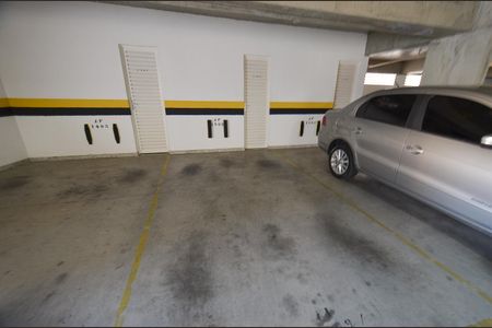 Apartamento à venda com 192m², 4 quartos e 3 vagas Apartamento à venda com 192m², 4 quartos e 3 vagasGaragem