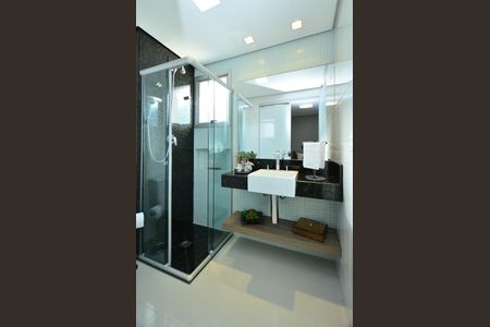 Apartamento à venda com 192m², 4 quartos e 3 vagas Apartamento à venda com 192m², 4 quartos e 3 vagasBanheiro Cobertura