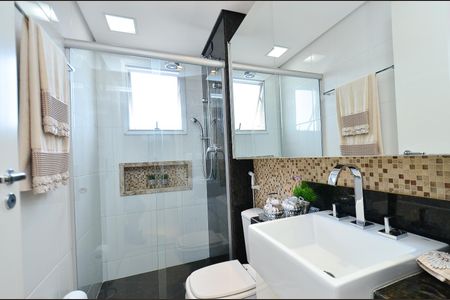 Apartamento à venda com 192m², 4 quartos e 3 vagas Apartamento à venda com 192m², 4 quartos e 3 vagasBanheiro Social