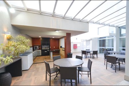 Apartamento à venda com 192m², 4 quartos e 3 vagas Apartamento à venda com 192m², 4 quartos e 3 vagasÁrea comum