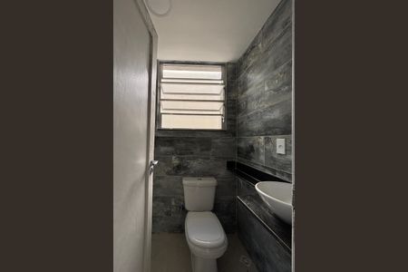 Apartamento à venda com 47m², 1 quarto e sem vaga Apartamento à venda com 47m², 1 quarto e sem vagaBanheiro Suíte