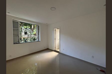 Apartamento à venda com 47m², 1 quarto e sem vaga Apartamento à venda com 47m², 1 quarto e sem vagaSuíte