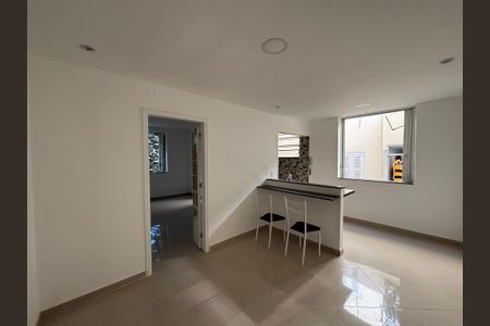 Apartamento à venda com 47m², 1 quarto e sem vaga Apartamento à venda com 47m², 1 quarto e sem vagaSala