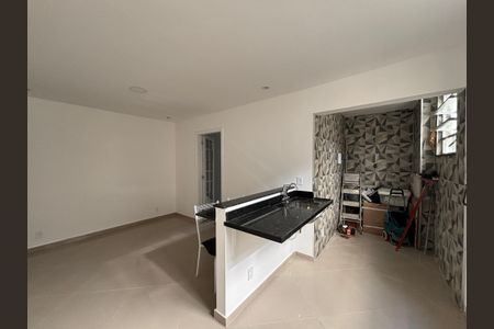 Apartamento à venda com 47m², 1 quarto e sem vaga Apartamento à venda com 47m², 1 quarto e sem vagaSala