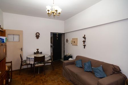 Apartamento à venda com 70m², 1 quarto e sem vagaSala
