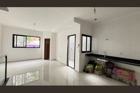 Casa à venda com 110m², 2 quartos e 2 vagas Casa à venda com 110m², 2 quartos e 2 vagasSala de Jantar