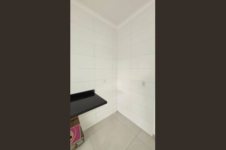 Casa à venda com 110m², 2 quartos e 2 vagas Casa à venda com 110m², 2 quartos e 2 vagasCozinha