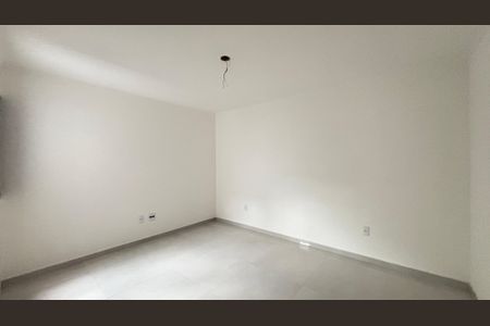 Casa à venda com 110m², 2 quartos e 2 vagas Casa à venda com 110m², 2 quartos e 2 vagasSuite 2