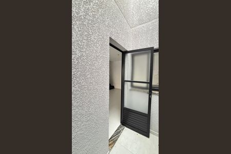 Casa à venda com 111m², 2 quartos e 2 vagas Casa à venda com 111m², 2 quartos e 2 vagasÁrea de Serviço