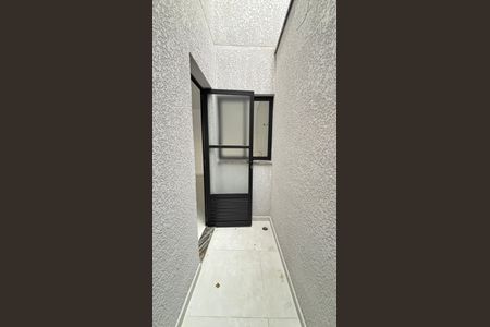 Casa à venda com 111m², 2 quartos e 2 vagas Casa à venda com 111m², 2 quartos e 2 vagasÁrea de Serviço