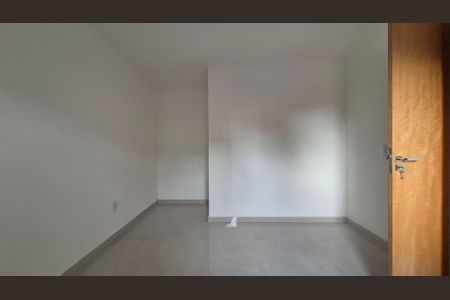 Casa à venda com 77m², 2 quartos e 2 vagas Casa à venda com 77m², 2 quartos e 2 vagasSuíte 2