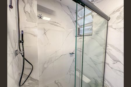 Apartamento para alugar com 50m², 2 quartos e sem vagaBanheiro