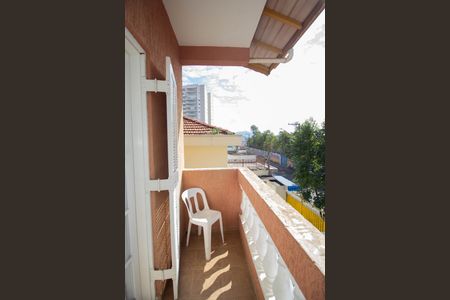 Casa à venda com 334m², 3 quartos e 4 vagas Casa à venda com 334m², 3 quartos e 4 vagasVaranda Quarto 1