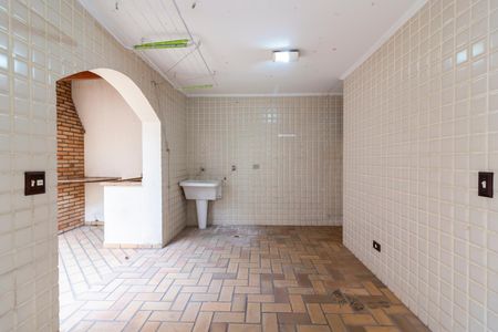 Casa à venda com 270m², 3 quartos e 3 vagas Casa à venda com 270m², 3 quartos e 3 vagasÁrea de Serviço