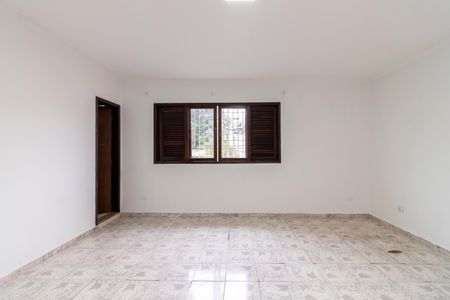 Casa à venda com 270m², 3 quartos e 3 vagas Casa à venda com 270m², 3 quartos e 3 vagasSuíte