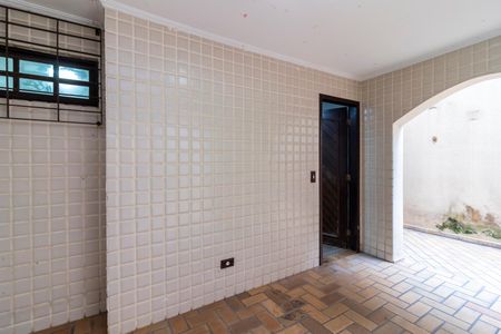 Casa à venda com 270m², 3 quartos e 3 vagas Casa à venda com 270m², 3 quartos e 3 vagasÁrea de Serviço