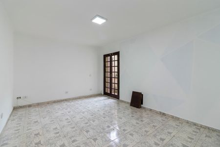 Casa à venda com 270m², 3 quartos e 3 vagas Casa à venda com 270m², 3 quartos e 3 vagasQuarto