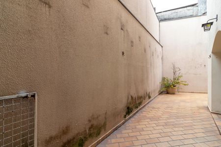 Casa à venda com 270m², 3 quartos e 3 vagas Casa à venda com 270m², 3 quartos e 3 vagasQuintal