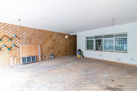 Casa à venda com 270m², 3 quartos e 3 vagas Casa à venda com 270m², 3 quartos e 3 vagasGaragem