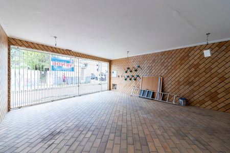 Casa à venda com 270m², 3 quartos e 3 vagas Casa à venda com 270m², 3 quartos e 3 vagasGaragem