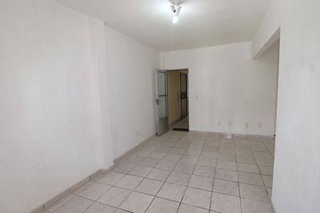 Apartamento à venda com 76m², 3 quartos e 1 vagaSala