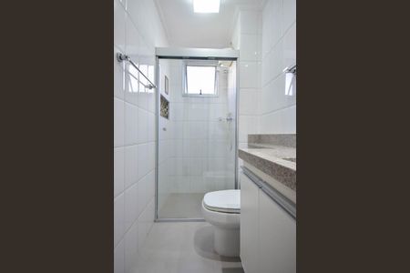 Apartamento para alugar com 49m², 2 quartos e 1 vaga Apartamento para alugar com 49m², 2 quartos e 1 vagaBanheiro
