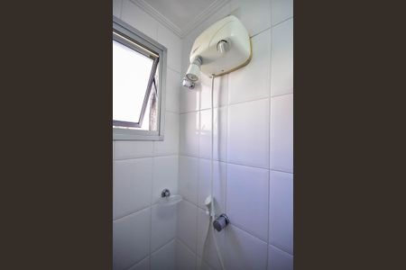Apartamento para alugar com 49m², 2 quartos e 1 vaga Apartamento para alugar com 49m², 2 quartos e 1 vagaChuveiro do Banheiro
